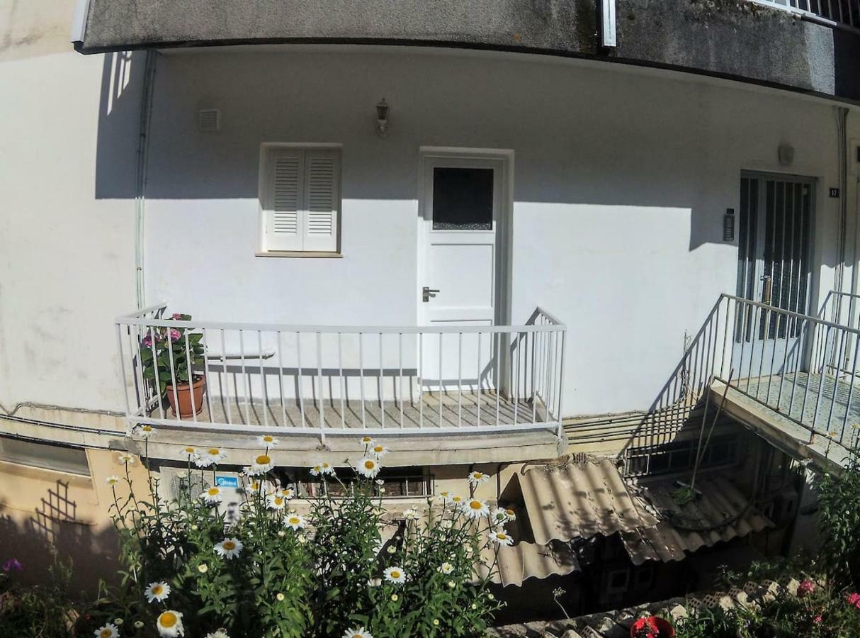 Alexis Apartment Near The Airport Corfu  Экстерьер фото
